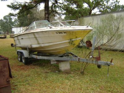  Office Chairs Houston on 19 Foot Searay Fiberglass Boat With Trailer  No Motor