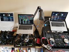Learn to DJ from the ground up
